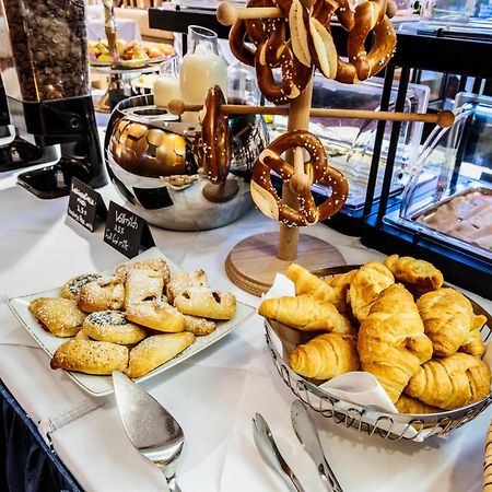 Gaestehaus Sophienstrasse Stuttgart Ngoại thất bức ảnh