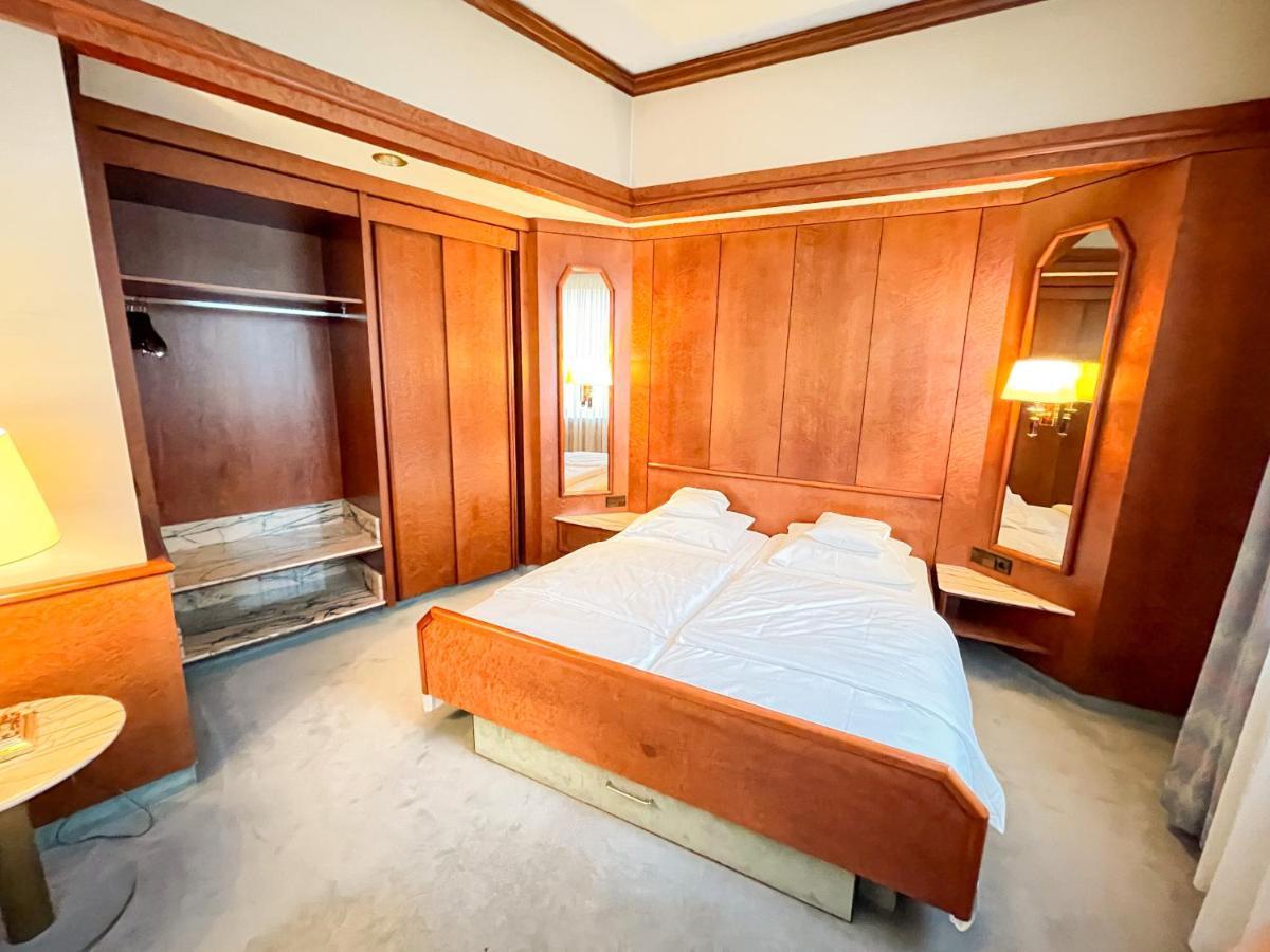 Gaestehaus Sophienstrasse Stuttgart Ngoại thất bức ảnh