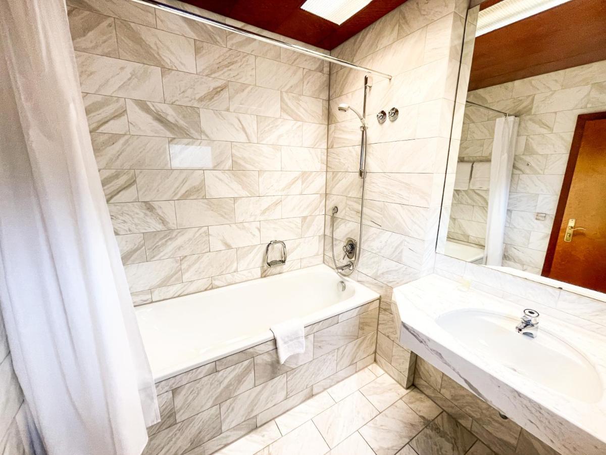 Gaestehaus Sophienstrasse Stuttgart Ngoại thất bức ảnh