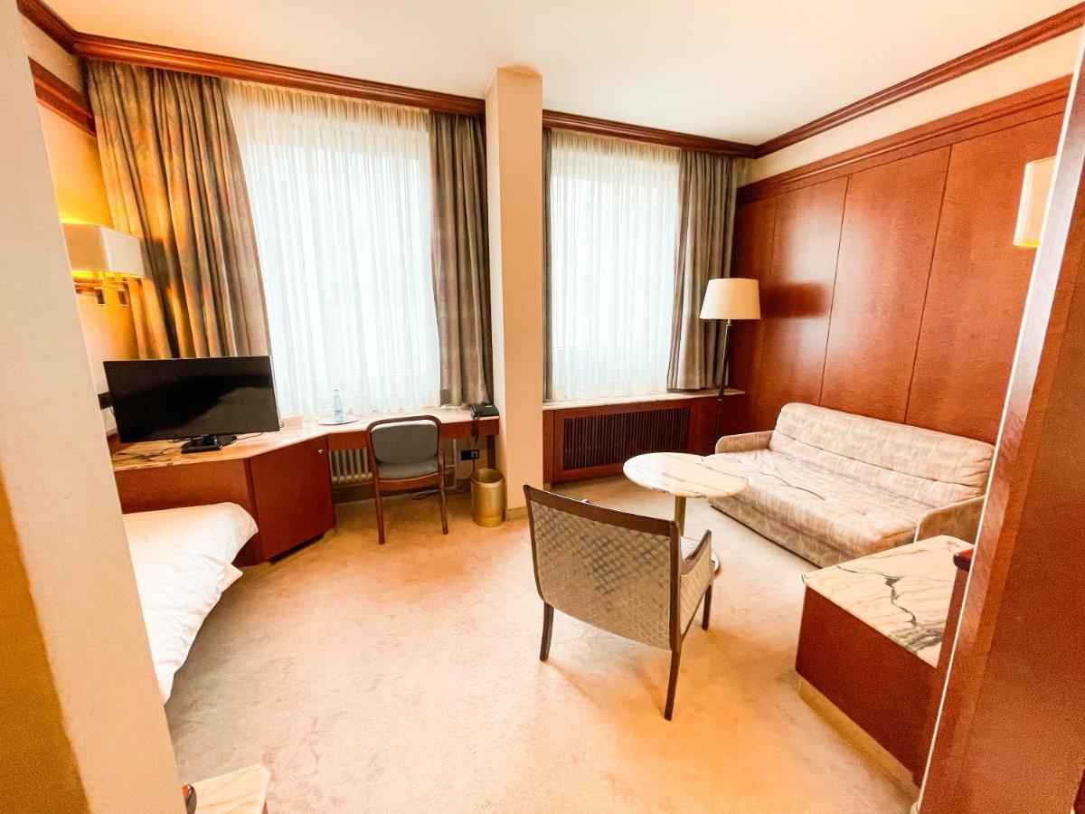 Gaestehaus Sophienstrasse Stuttgart Ngoại thất bức ảnh