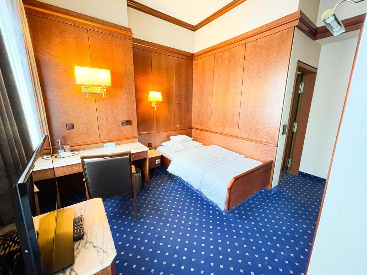 Gaestehaus Sophienstrasse Stuttgart Ngoại thất bức ảnh